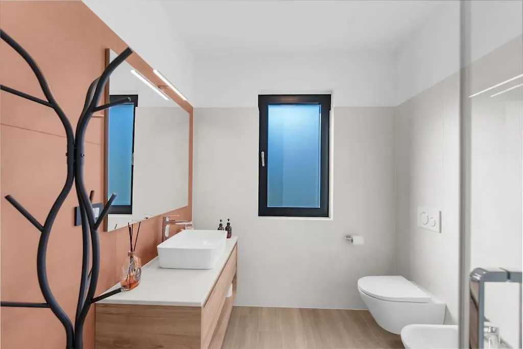 Villa Pina***** In Karigador/Novigrad كرواتيا